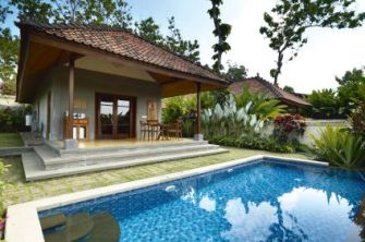 Pool villa plataran borobudur