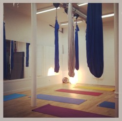 Fly yoga Le blog de natte